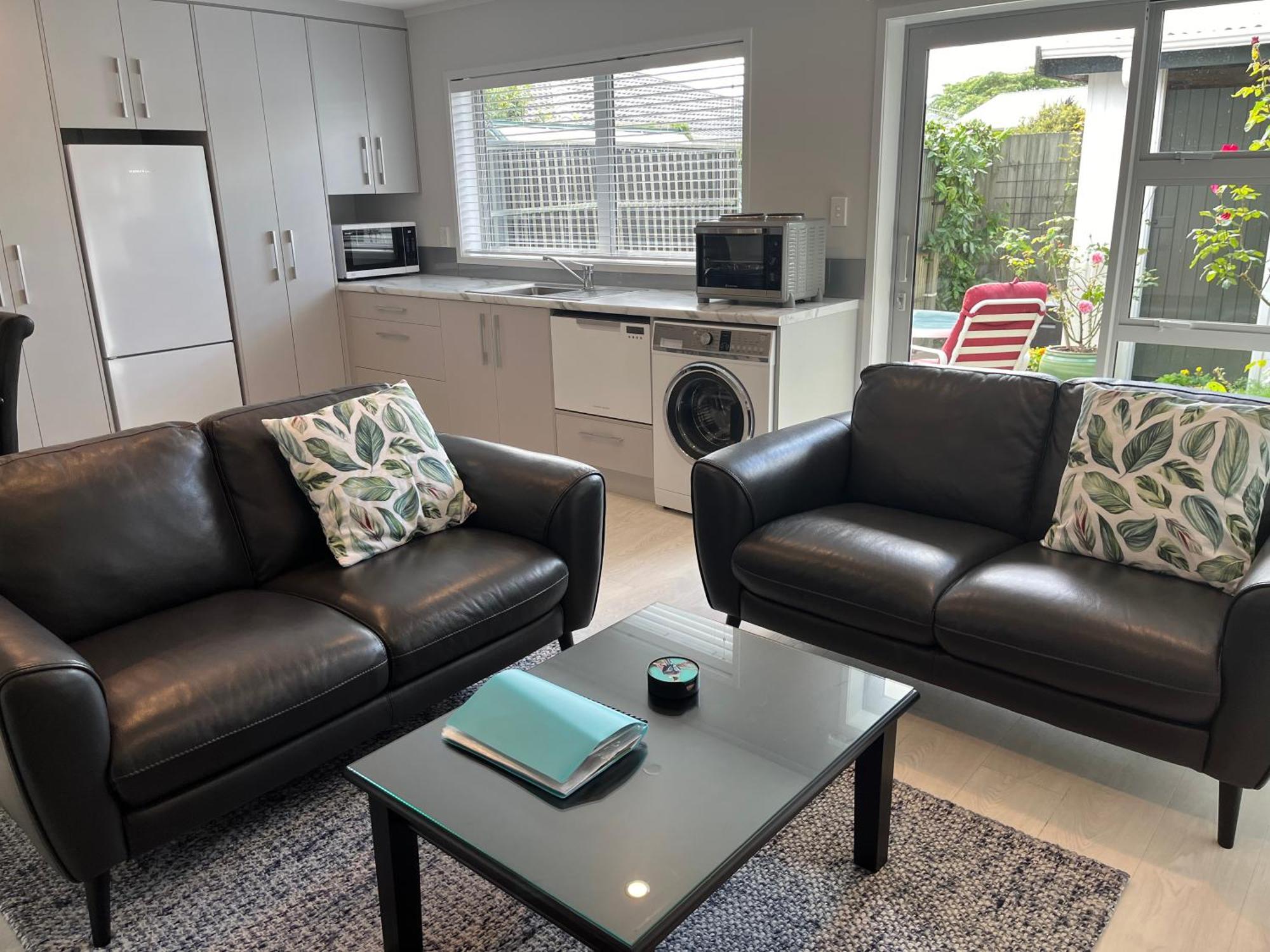 Rotorua Central Hosted B&B ภายนอก รูปภาพ